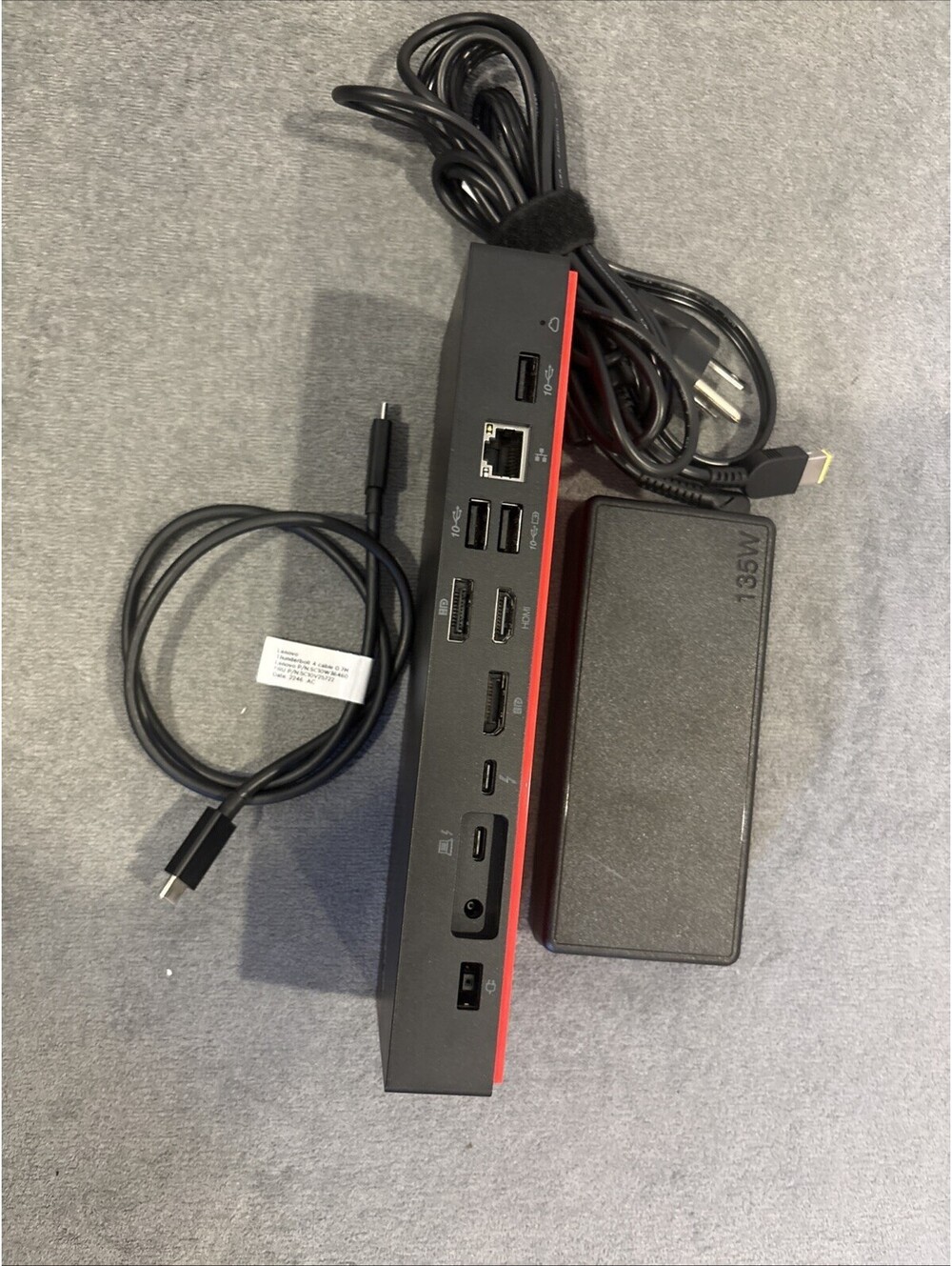 Lenovo ThinkPad Universal Thunderbolt 4 Dock DK2131 Type 40B1